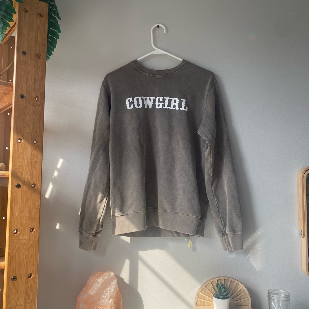 Vintage Cowgirl Crewneck !!